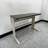 6' Laboratory Bench image 0